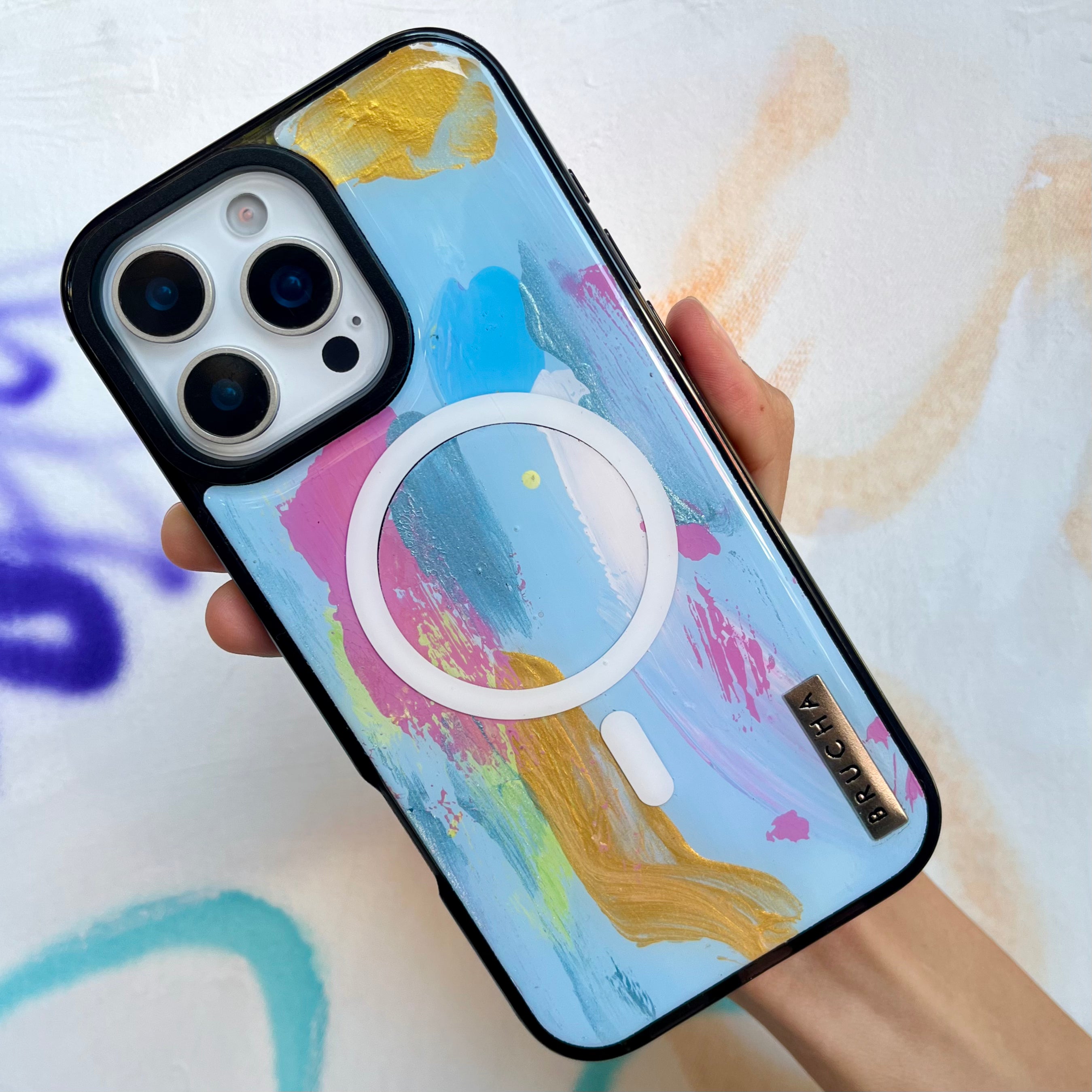 Funda Magsafe ultra protectora pintada a mano para iPhone 16 Pro Max - White