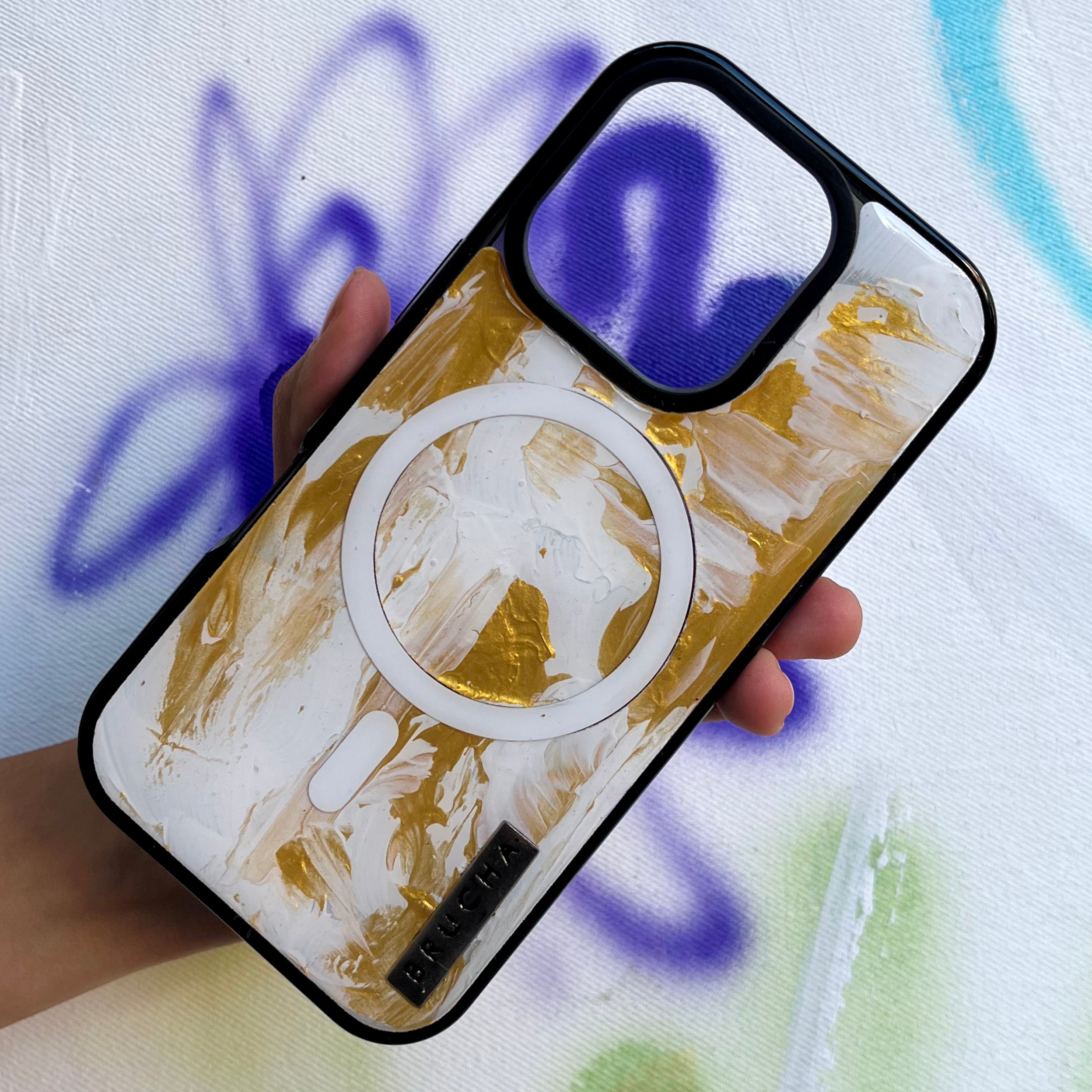 Funda ultra protectora pintada a mano para iPhone 16 Pro - Sukie
