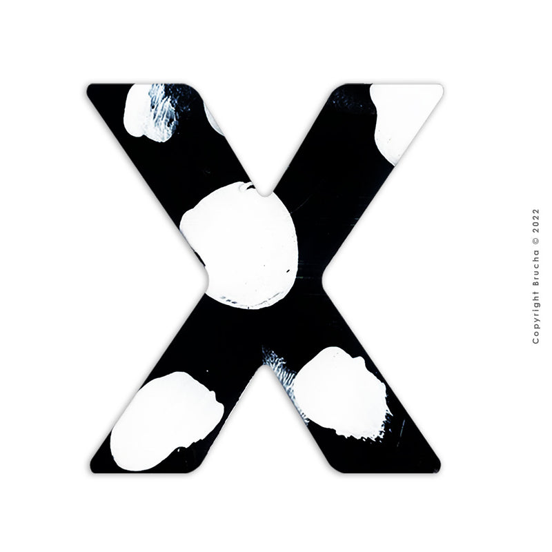 X -B&W colección sticker